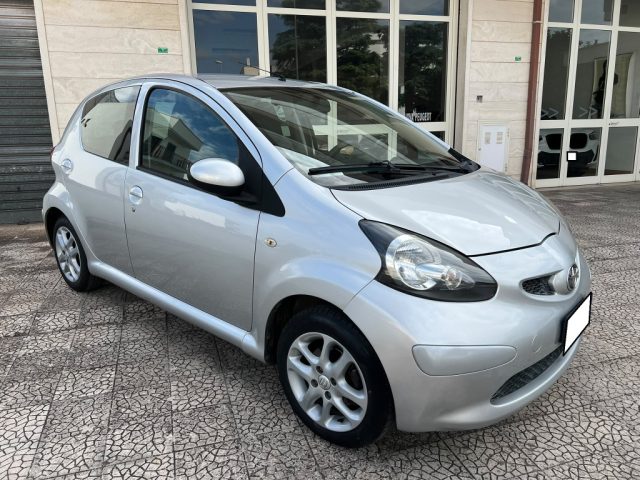 TOYOTA Aygo usata, con ABS