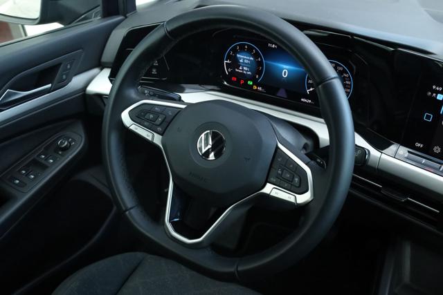 VOLKSWAGEN Golf usata, con Isofix