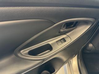 TOYOTA Yaris usata, con Lettore CD