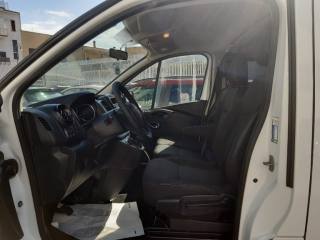 OPEL Vivaro usata, con Vetri oscurati