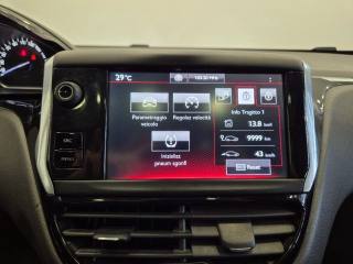 PEUGEOT 208 usata, con MP3