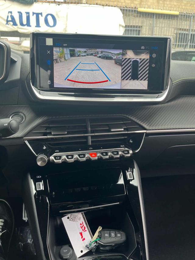 PEUGEOT 2008 usata, con Boardcomputer