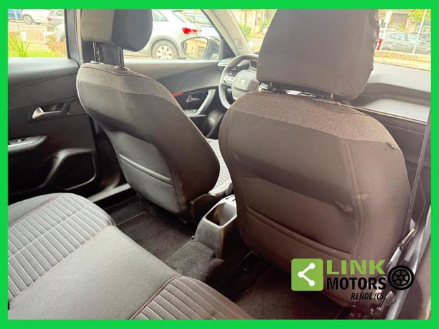PEUGEOT 2008 usata, con Android Auto