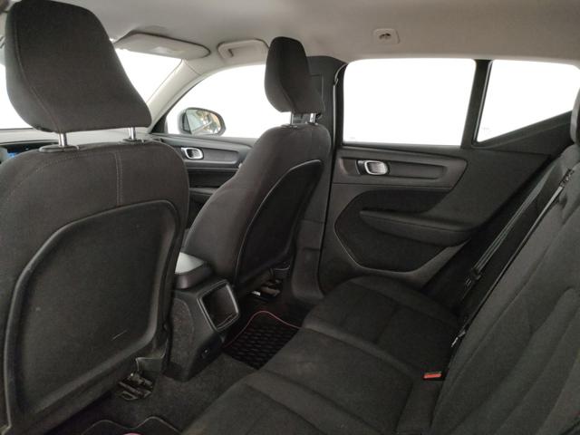 VOLVO XC40 usata, con Luci diurne LED