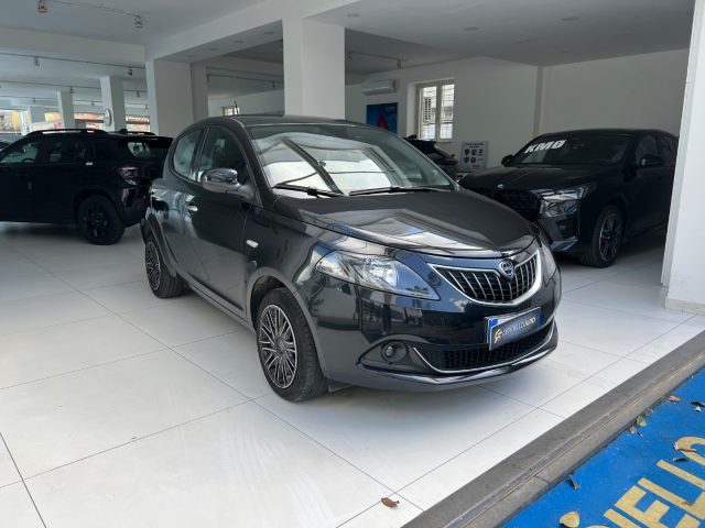 LANCIA Ypsilon usata, con Airbag laterali