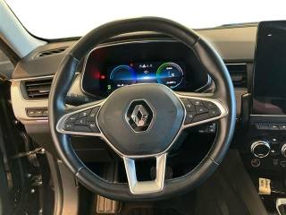 RENAULT Arkana usata, con Hill holder