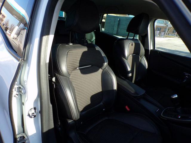 RENAULT Scenic usata 64