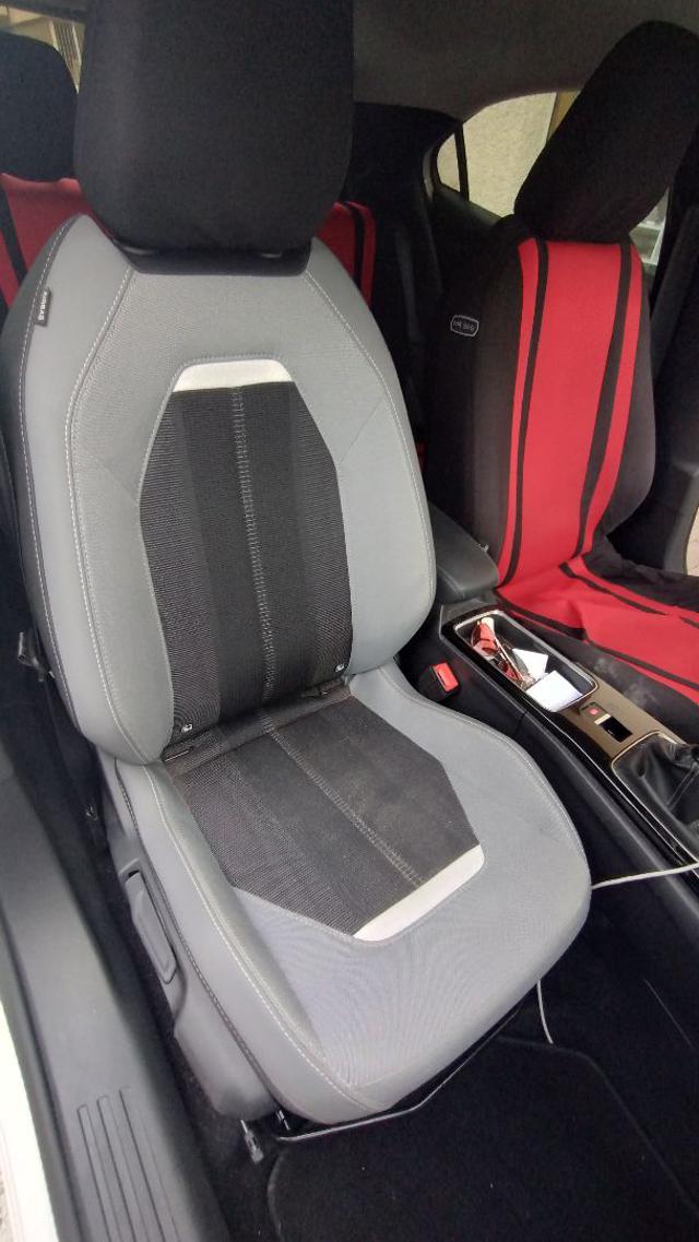 OPEL Mokka usata, con Fari LED