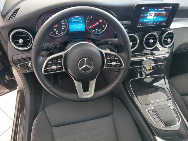 MERCEDES-BENZ GLC 300 usata, con Controllo elettronico della corsia