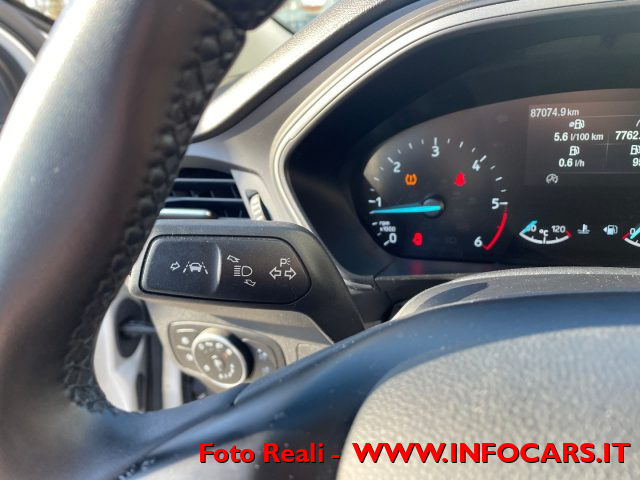 FORD Focus usata, con Sensori di parcheggio anteriori