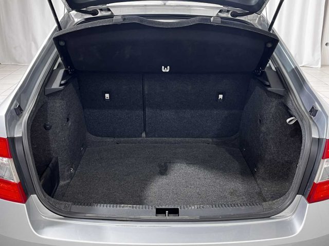 SKODA Octavia usata, con Sedile posteriore sdoppiato