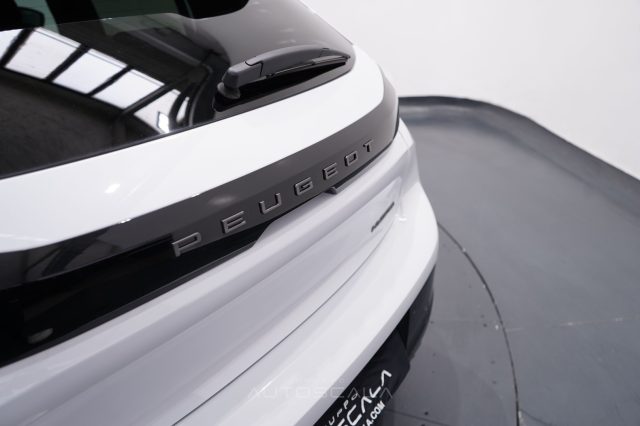 PEUGEOT 208 usata, con Airbag testa