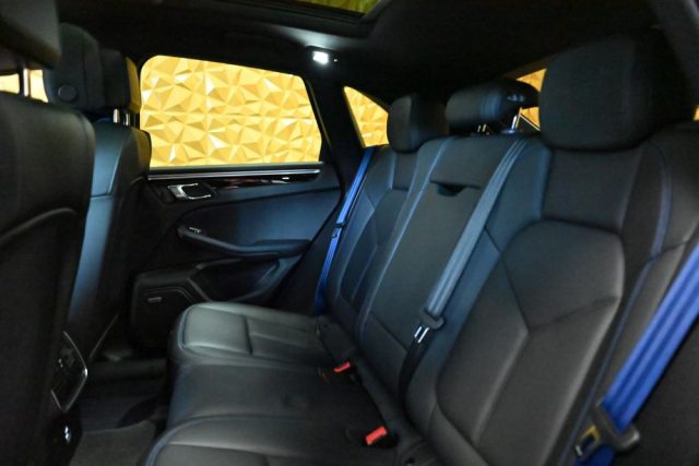 PORSCHE Macan usata 31