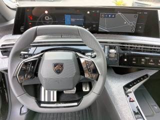 PEUGEOT 5008 usata, con Autoradio