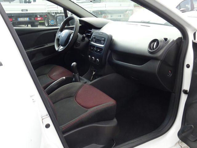 RENAULT Clio usata, con ESP