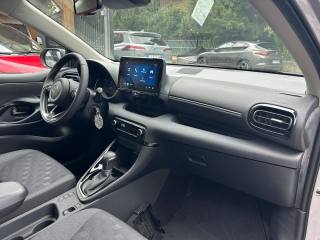TOYOTA Yaris usata, con Controllo trazione