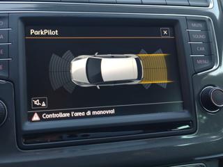 VOLKSWAGEN Polo usata, con Sensori di parcheggio anteriori