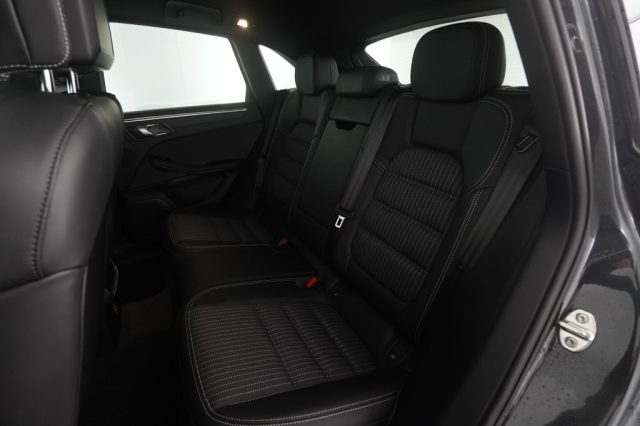 PORSCHE Macan usata 9