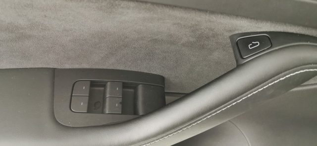 TESLA Model 3 usata, con Schermo multifunzione interamente digitale