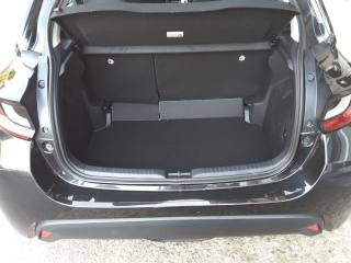 MAZDA 2 usata, con Controllo elettronico della corsia