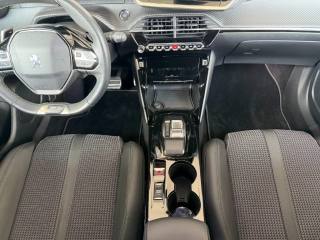 PEUGEOT 2008 usata, con Fari LED