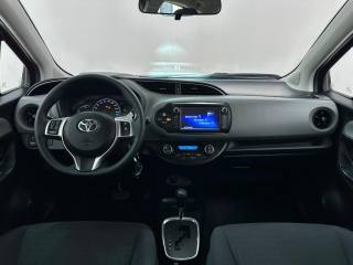 TOYOTA Yaris usata, con Boardcomputer