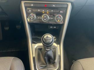 VOLKSWAGEN T-Roc usata, con Cruise Control