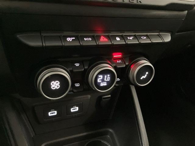 DACIA Duster usata 22