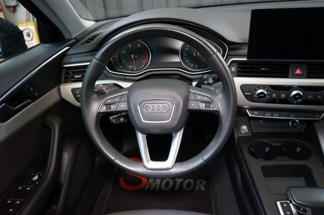 AUDI A4 usata, con Leve al volante