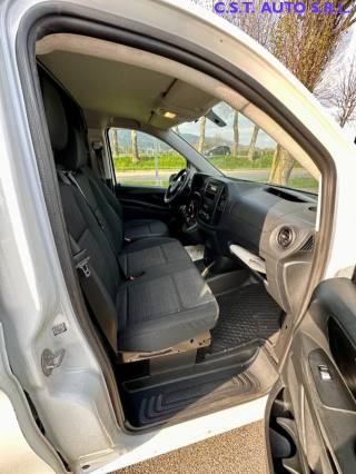 MERCEDES-BENZ Vito usata, con USB