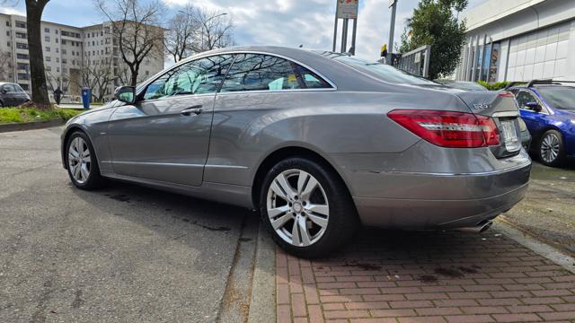 MERCEDES-BENZ E 250 usata, con Airbag Passeggero