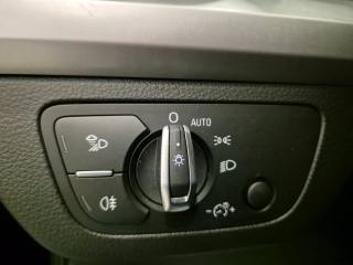 AUDI Q5 usata, con Autoradio digitale