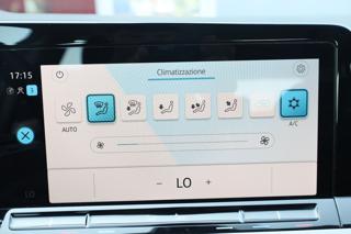 VOLKSWAGEN Golf usata, con Supporto lombare