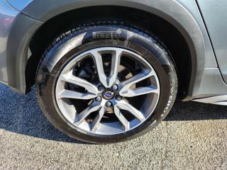 VOLVO V60 Cross Country usata, con Fari Xenon