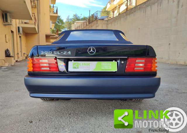 MERCEDES-BENZ SL 300 usata, con Cerchi in lega