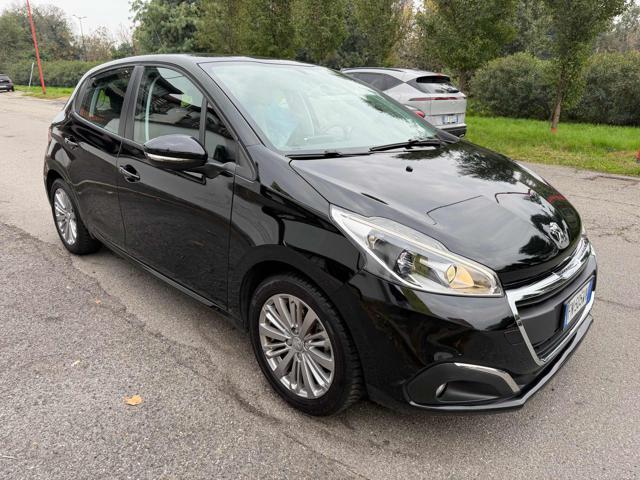 PEUGEOT 208 usata, con Cerchi in lega