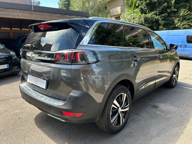 PEUGEOT 5008 usata, con Airbag Passeggero