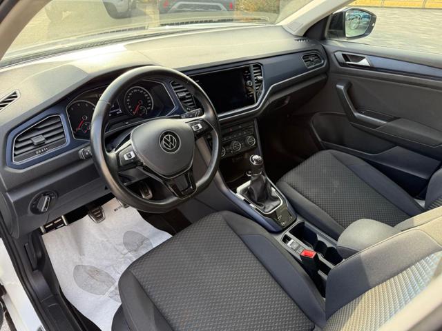 VOLKSWAGEN T-Roc usata, con Autoradio