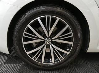 VOLKSWAGEN Maggiolino usata, con Touch screen