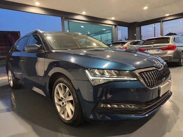 SKODA Superb usata, con Airbag laterali