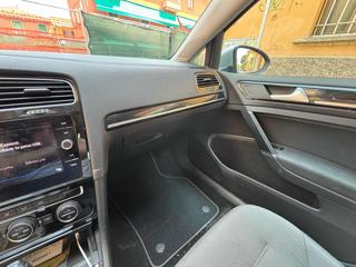VOLKSWAGEN Golf usata, con Volante in pelle