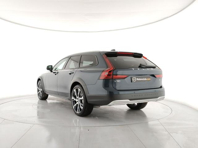 VOLVO V90 Cross Country usata, con Airbag laterali