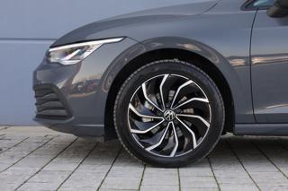 VOLKSWAGEN Golf Variant usata, con Volante multifunzione