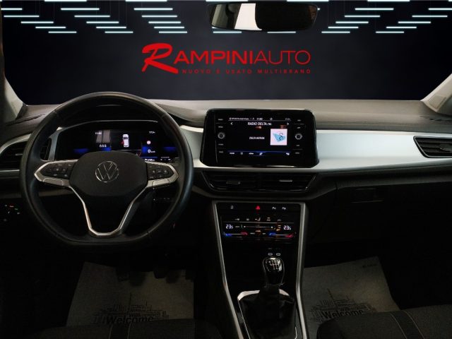VOLKSWAGEN T-Roc usata 14