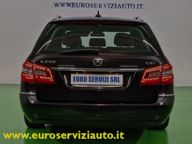 MERCEDES-BENZ E 250 usata 46