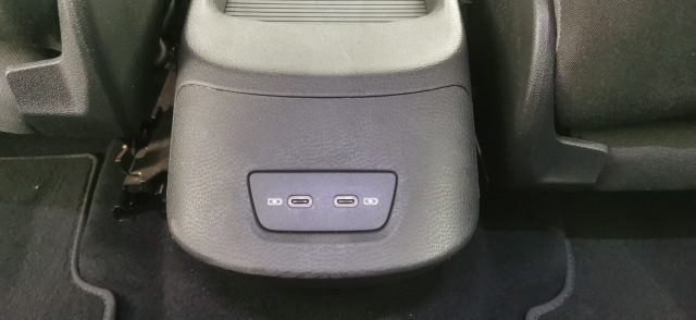 VOLKSWAGEN ID.3 usata, con Isofix