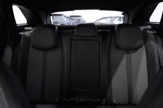 PEUGEOT 3008 usata, con Sensori di parcheggio posteriori