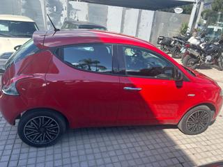 LANCIA Ypsilon usata, con Controllo trazione