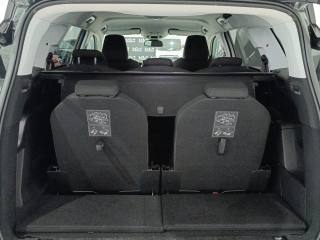 PEUGEOT 5008 usata, con Fendinebbia