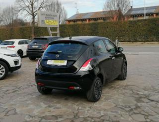 LANCIA Ypsilon usata, con Airbag Passeggero